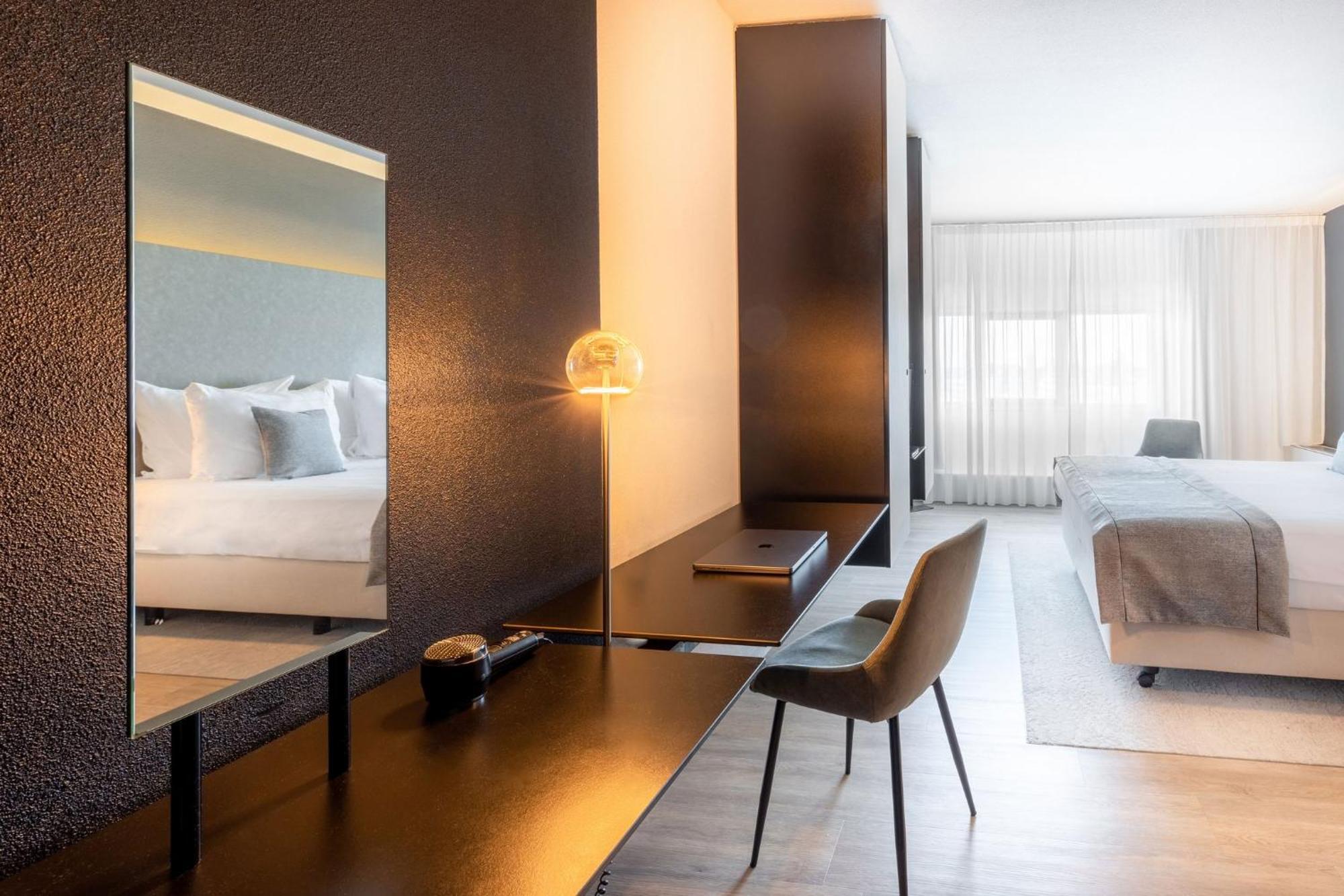 Garner Hotel Maastricht By Ihg Bagian luar foto