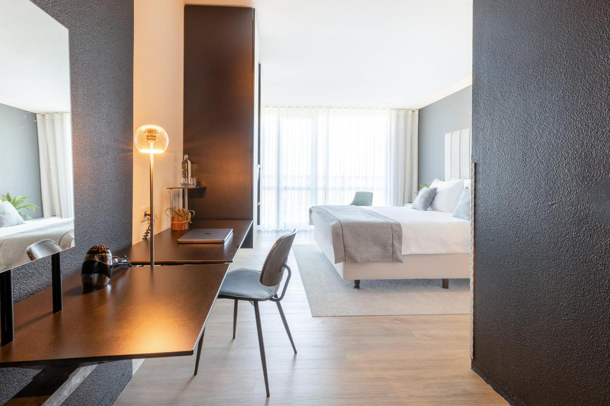Garner Hotel Maastricht By Ihg Bagian luar foto