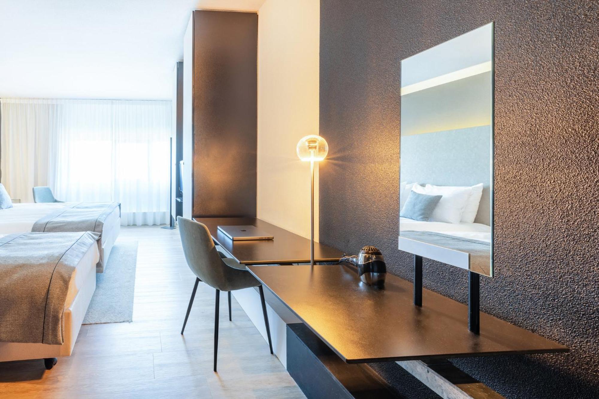 Garner Hotel Maastricht By Ihg Bagian luar foto